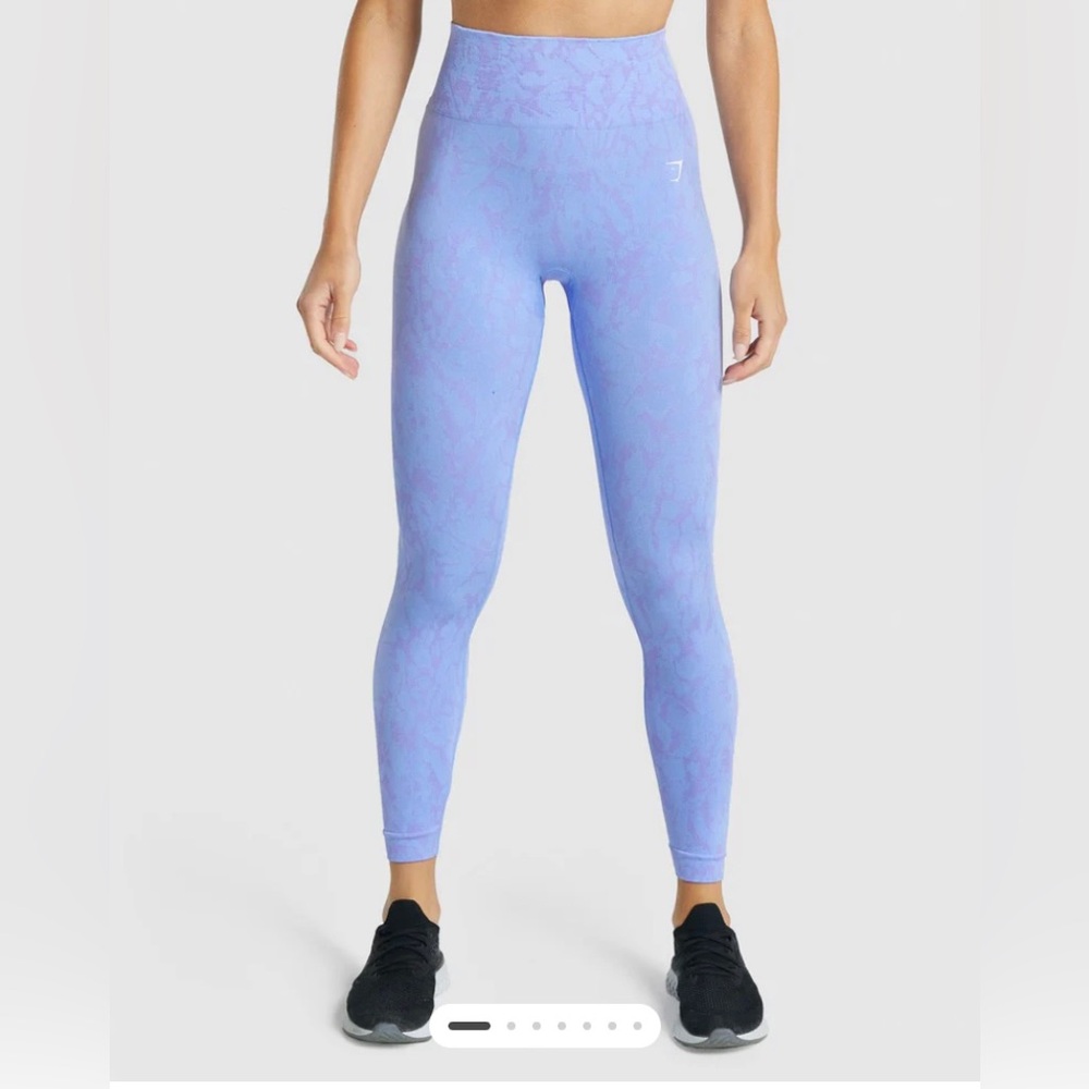 Gymshark adapt animal seamless leggings size S in the butterfly color!
